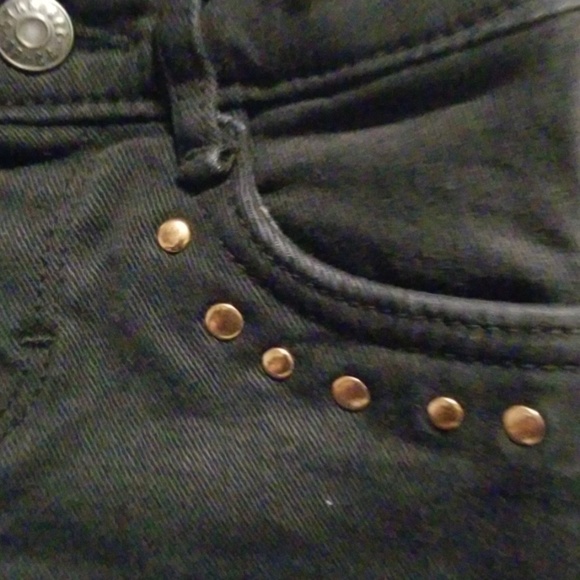 Gymboree studded jeans - Picture 4 of 8